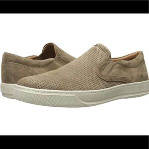 Vince mens slip on sneaker Size 8